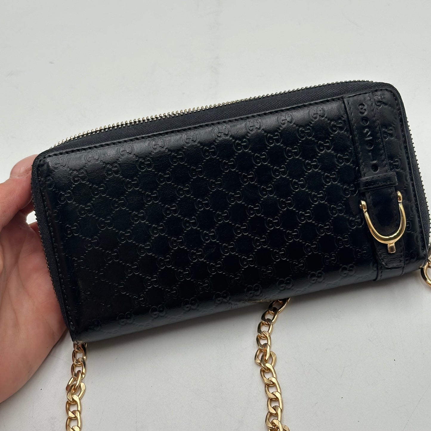 Authentic GUCCI Black Microguccisima Full Zipper Wallet Crossbody