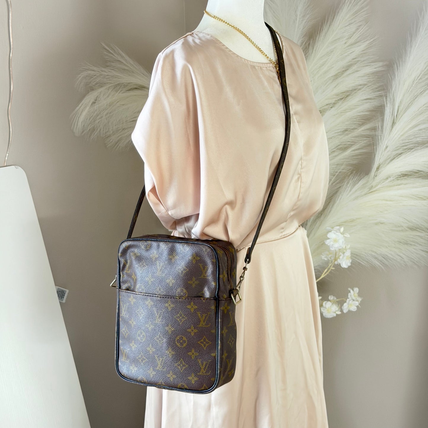 Authentic Louis Vuitton Vintage Monogram Marceau Crossbody