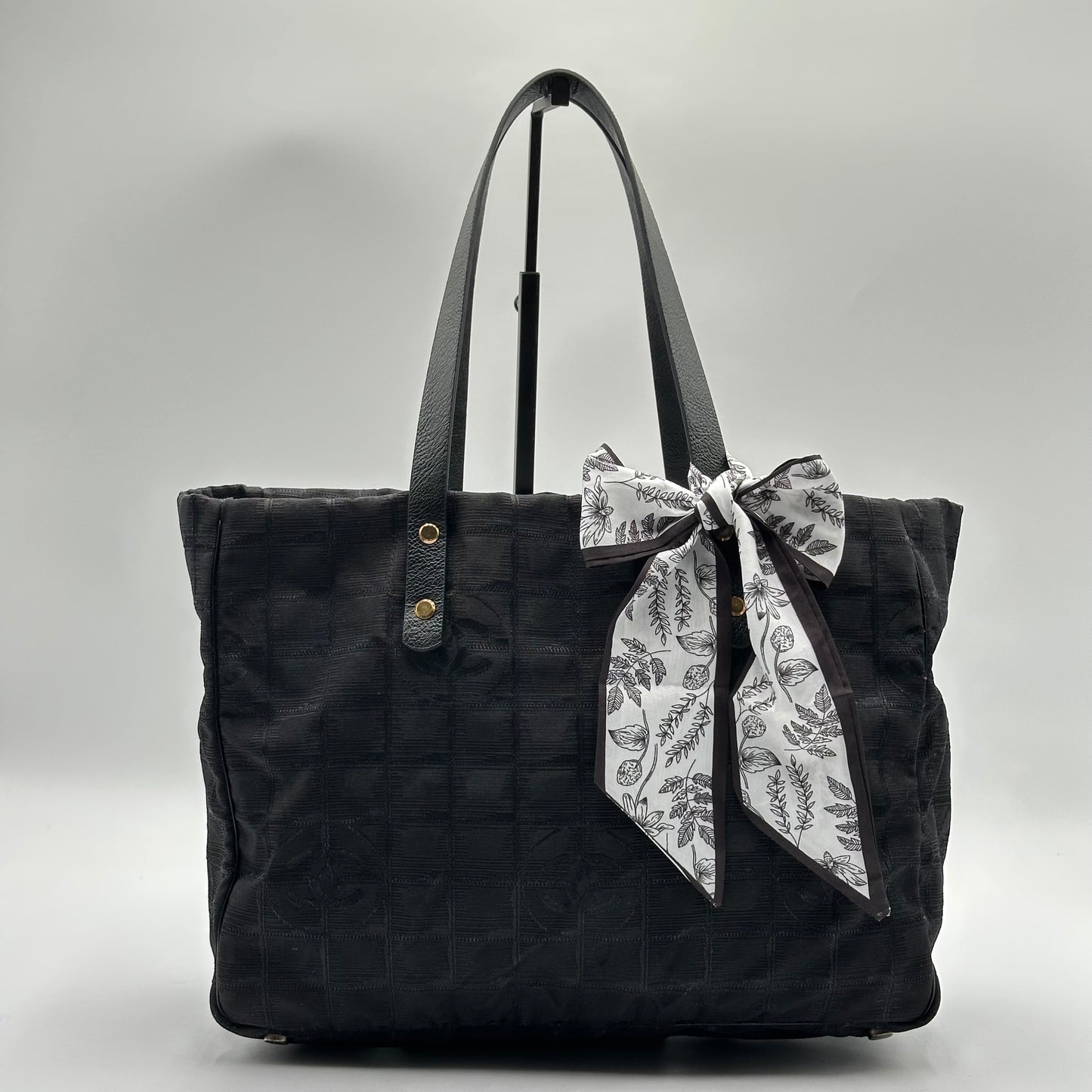 Authentic CHANEL Black Medium Travel Line Tote