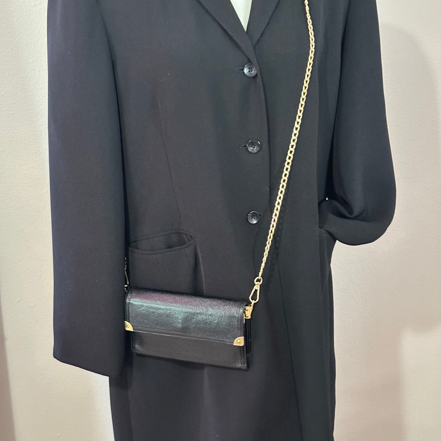 Authentic Louis Vuitton 2005 Suhali Black Trifold Wallet Crossbody