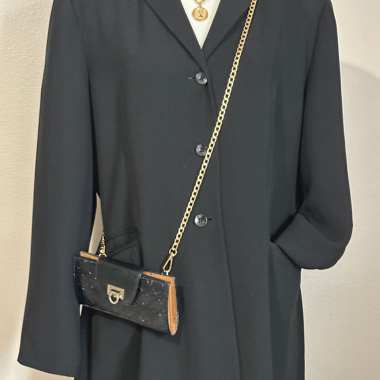 Authentic Authentic Ferragamo Black Snaplock Wallet Crossbody