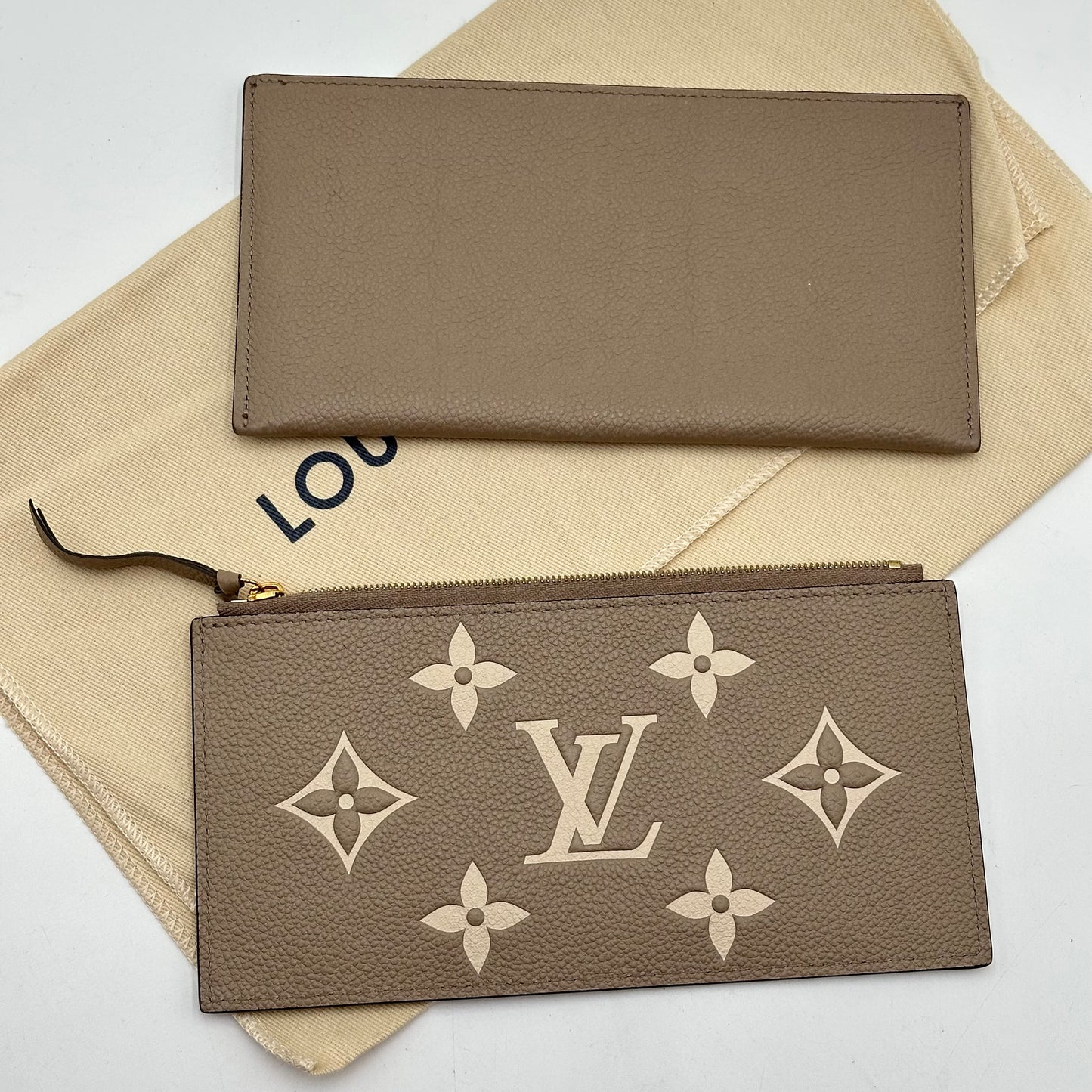 Authentic Louis Vuitton Turtledove Empreinte Felicie Pochette Crossbody