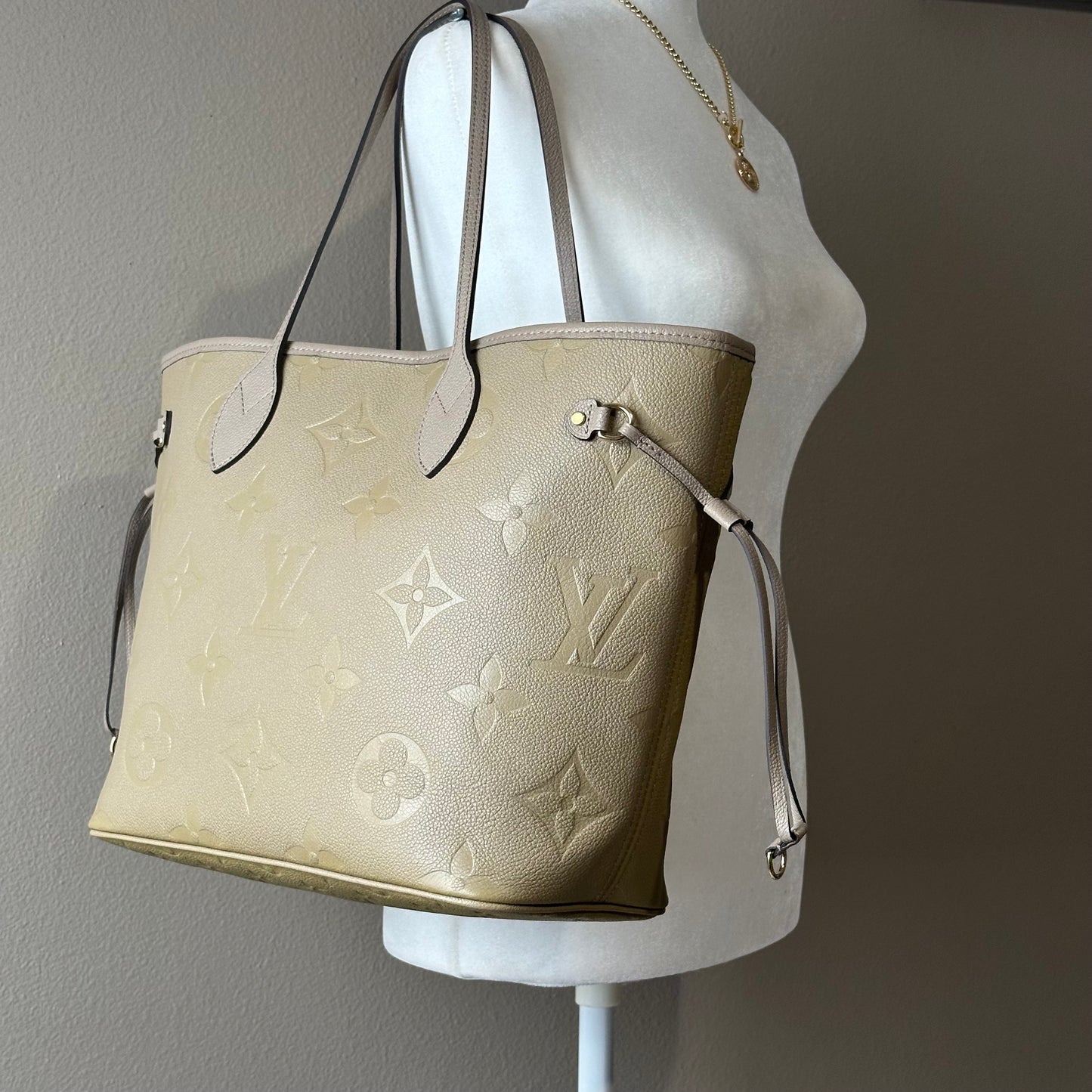 Authentic Louis Vuitton Turtle Dove Empreinte Neverfull MM