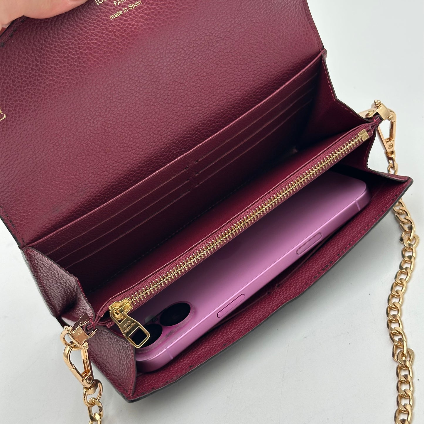 Authentic Louis Vuitton 2018 Empreinte Black Sarah Wallet Crossbody