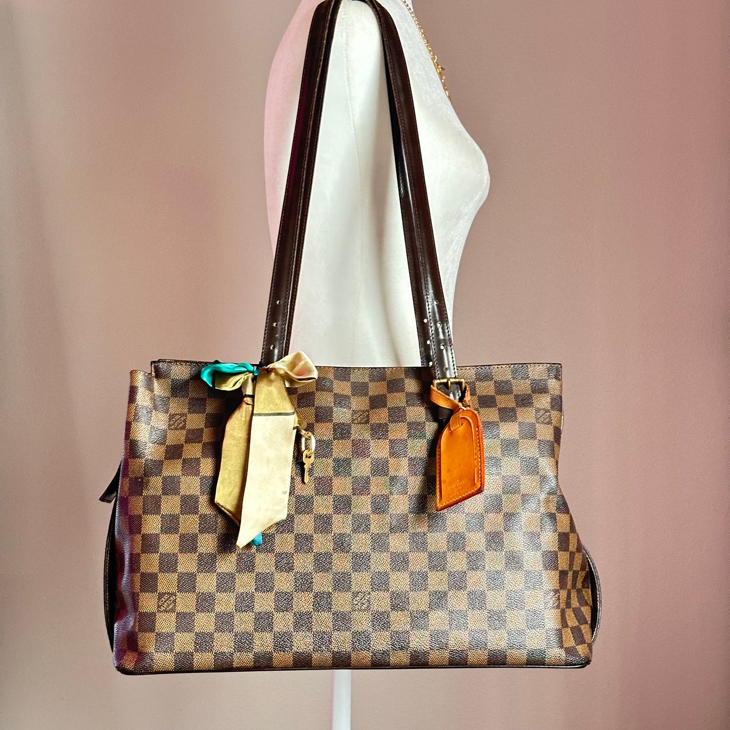 Authentic Louis Vuitton 2009 Damier Ebene Chelsea Tote