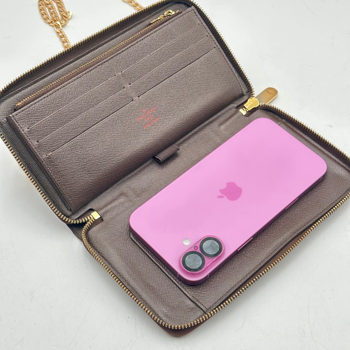 Authentic Louis Vuitton 2011 Damier Ebene Organizer Wallet Crossbody