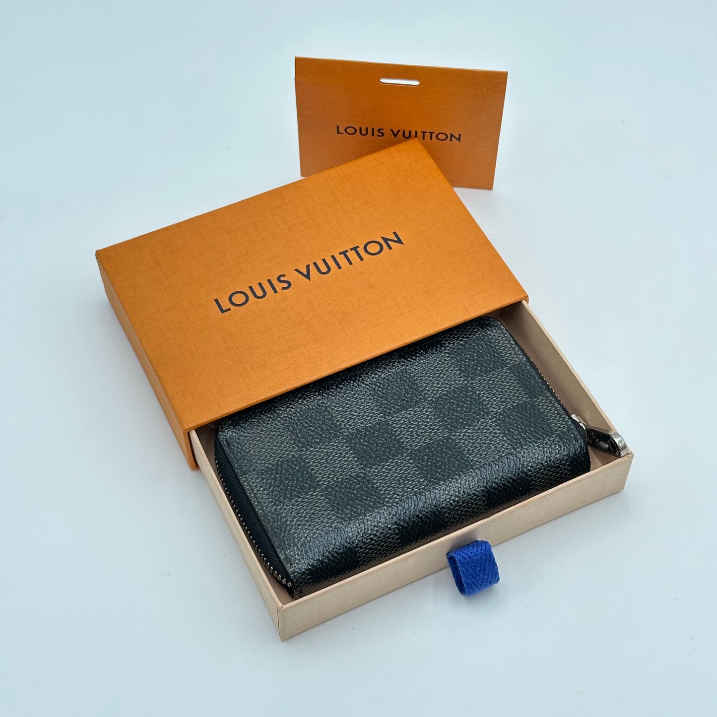 Authentic Louis Vuitton 2013 Damier Graphite Zippy Coin Purse Wallet