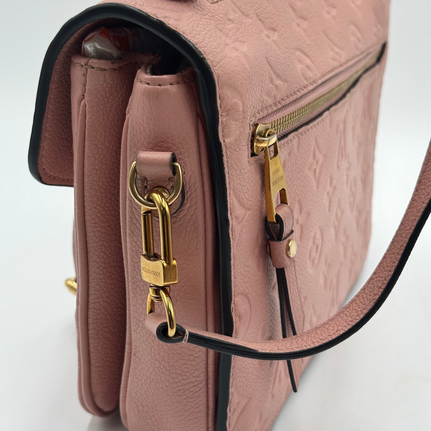 Authentic Louis Vuitton Pochette Métis Monogram Empreinte Rose Pink Crossbody