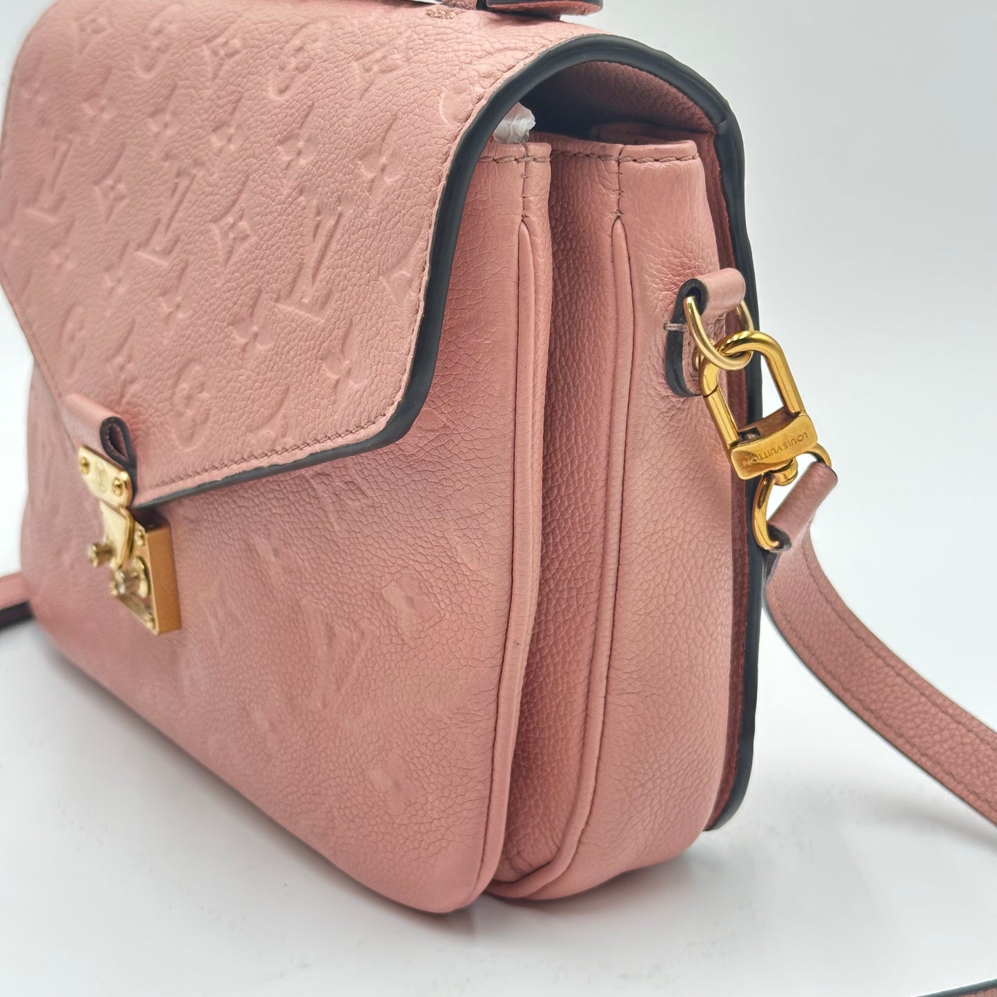 Authentic Louis Vuitton Pochette Métis Monogram Empreinte Rose Pink Crossbody