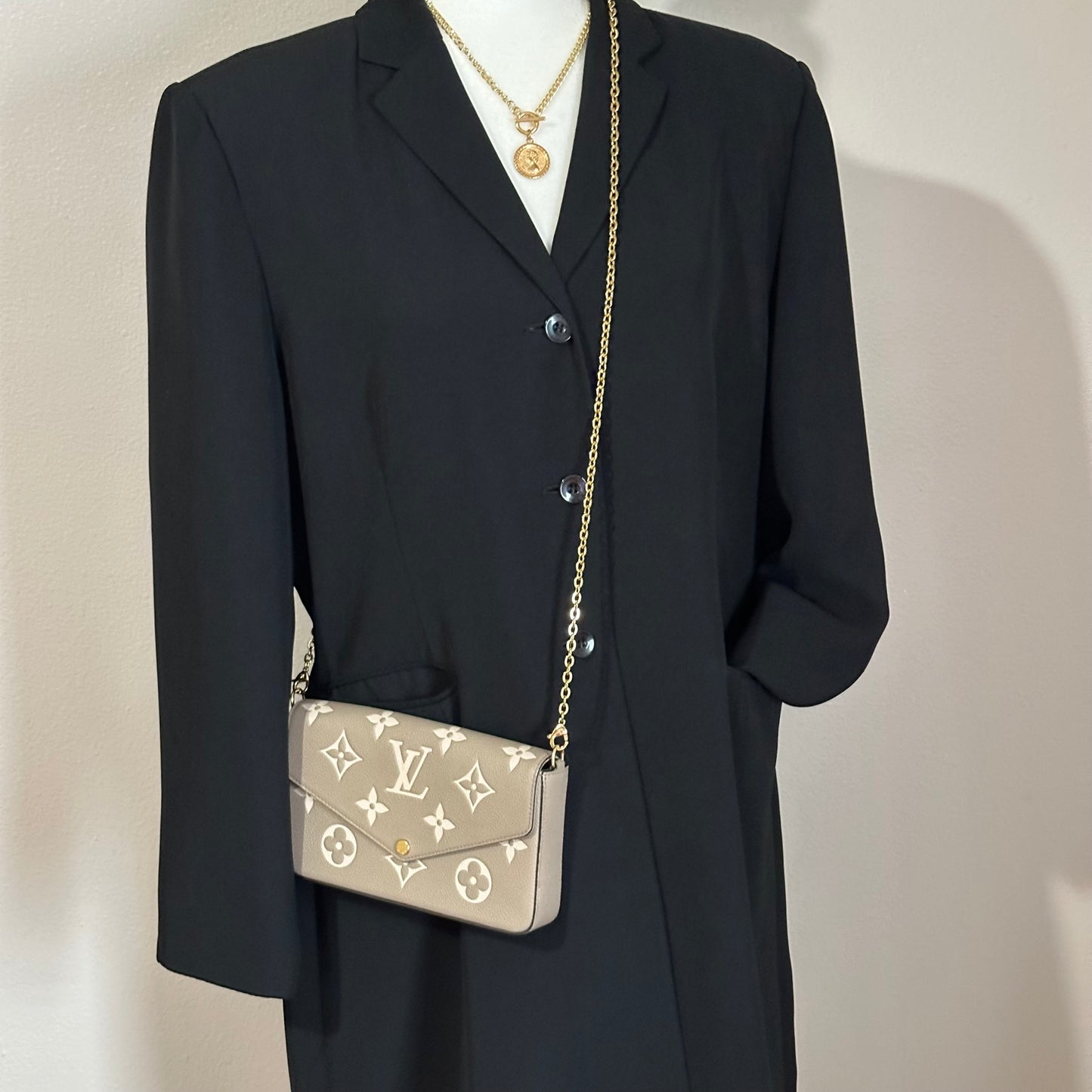 Authentic Louis Vuitton Turtledove Empreinte Felicie Pochette Crossbody