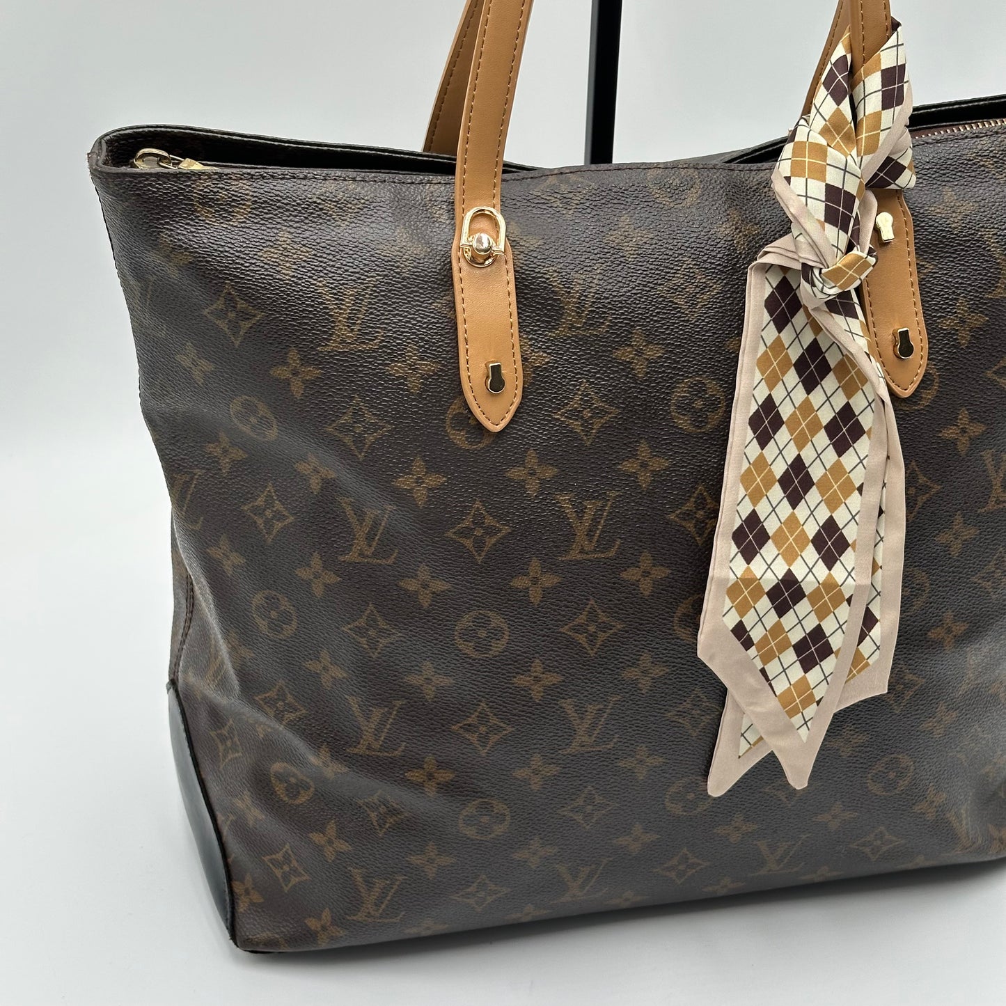 Authentic Louis Vuitton 2000 Monogram Cabas Mezzo Tote
