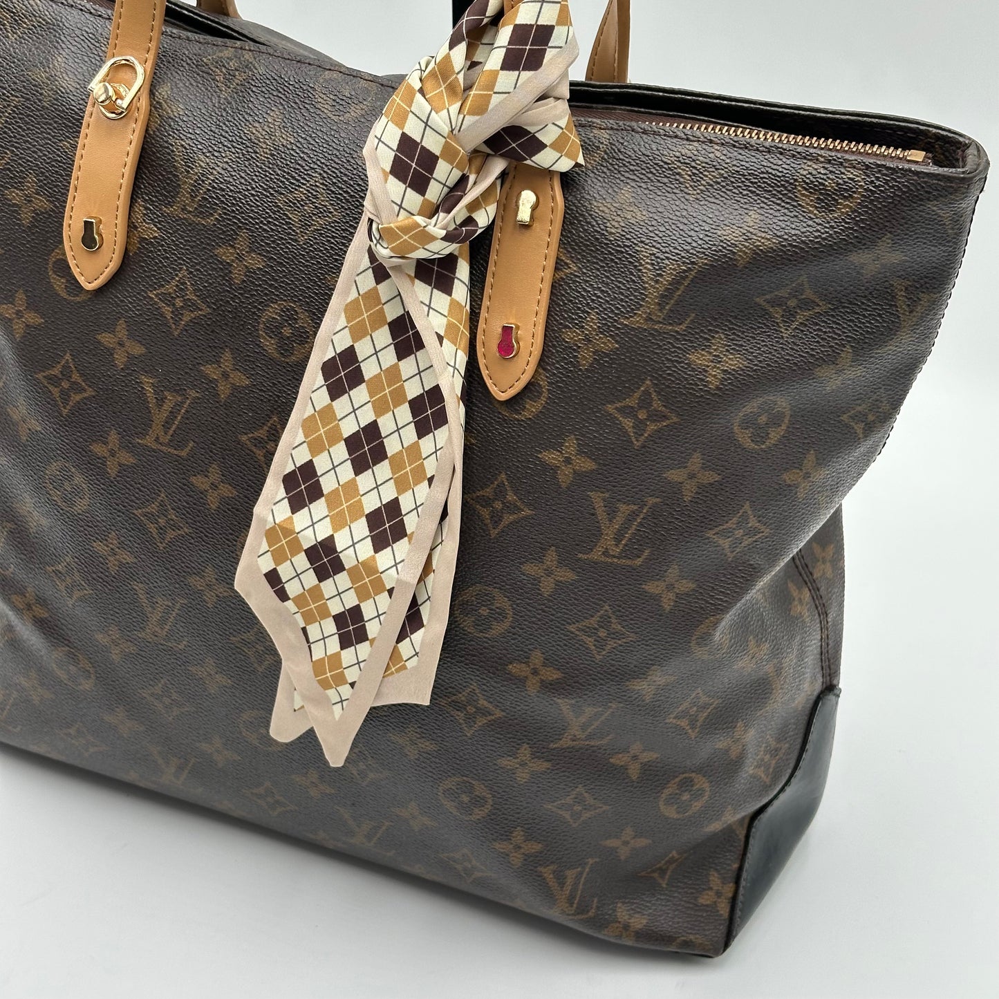 Authentic Louis Vuitton 2000 Monogram Cabas Mezzo Tote