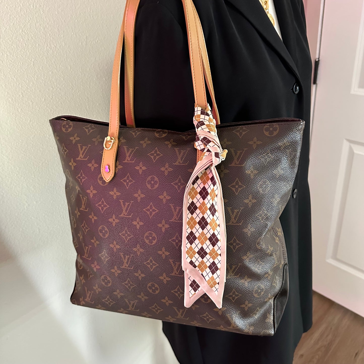 Authentic Louis Vuitton 2000 Monogram Cabas Mezzo Tote