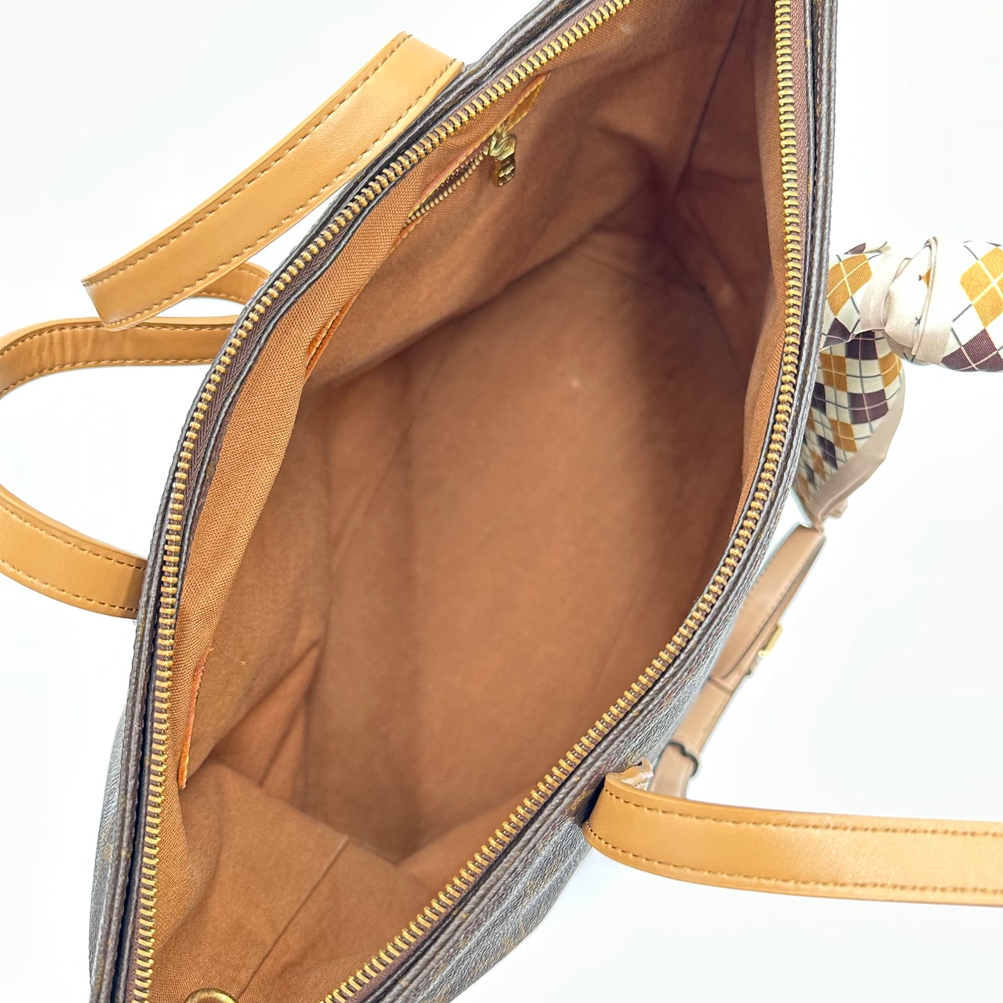 Authentic Louis Vuitton 2000 Monogram Cabas Mezzo Tote