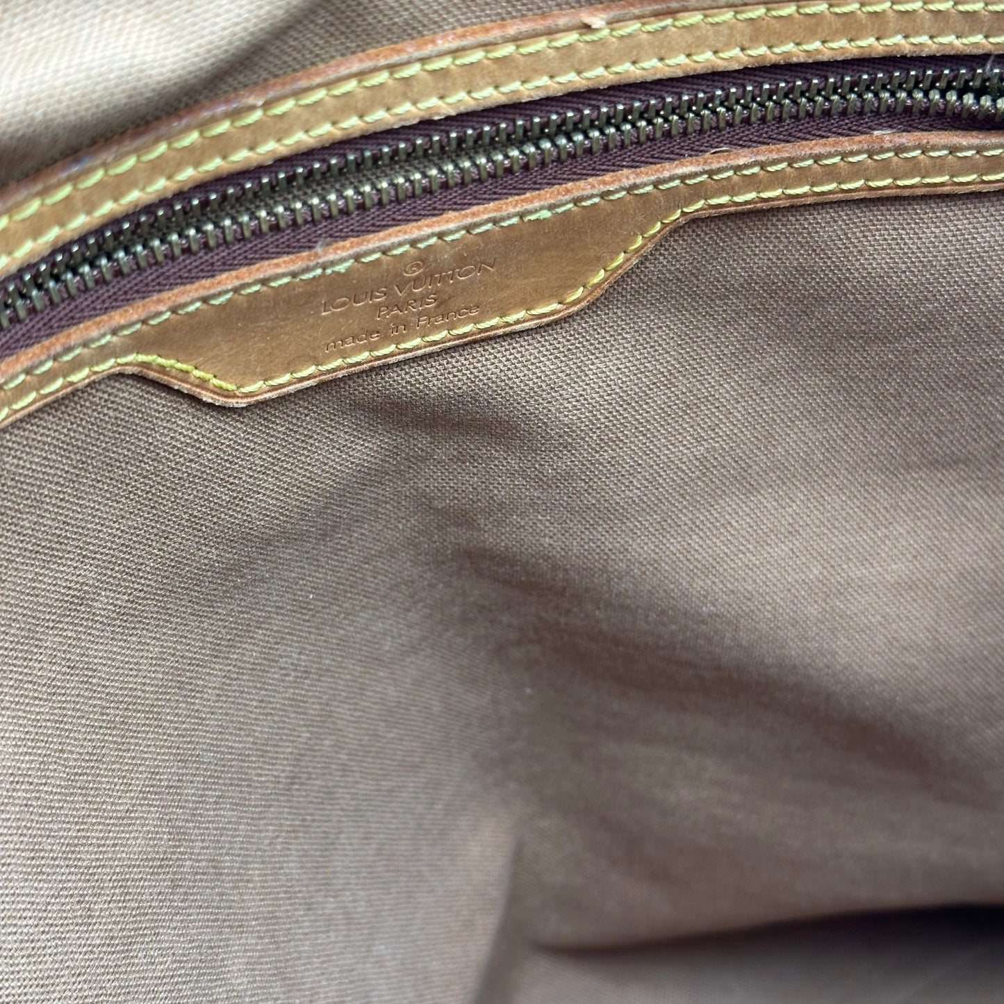 Authentic Louis Vuitton 2000 Monogram Cabas Mezzo Tote