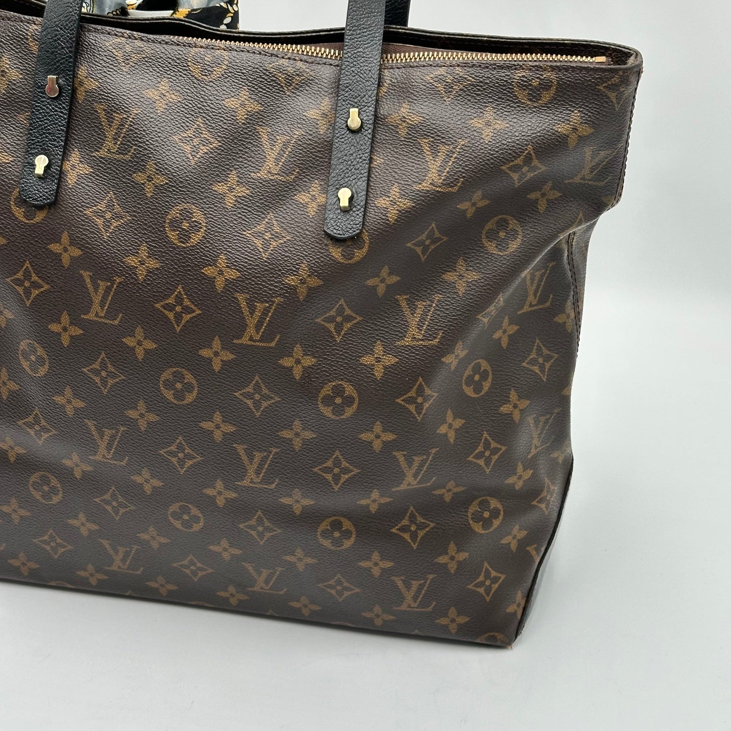 Authentic Louis Vuitton 1999 Monogram Cabas Mezzo Tote