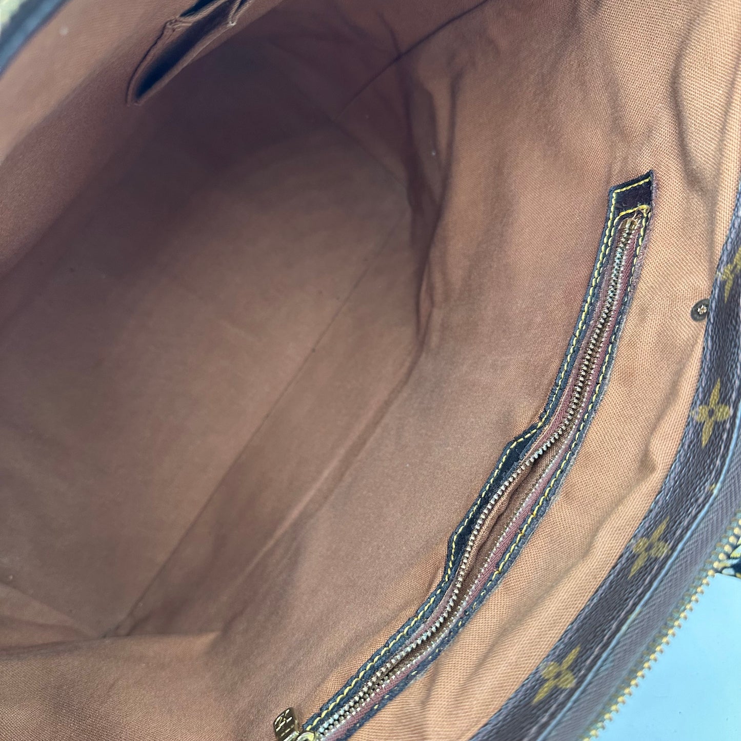 Authentic Louis Vuitton 1999 Monogram Cabas Mezzo Tote