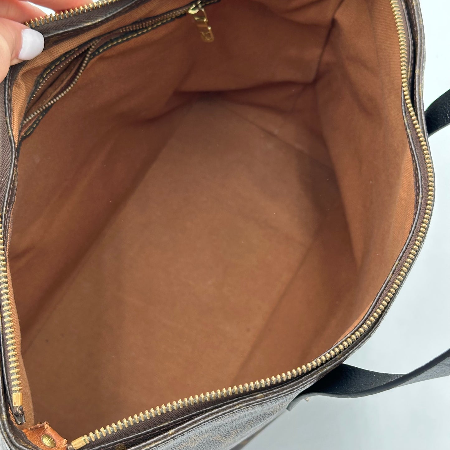 Authentic Louis Vuitton 1999 Monogram Cabas Mezzo Tote