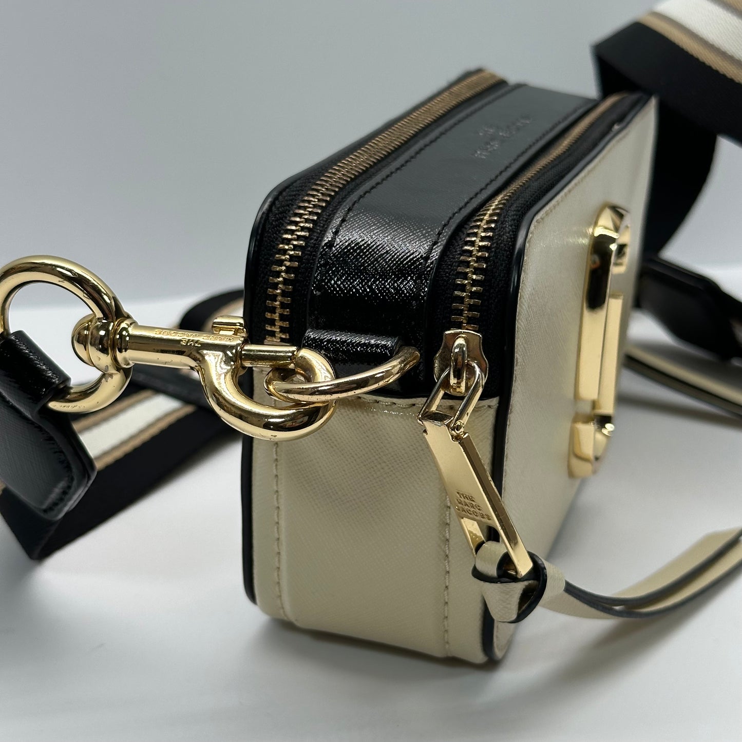 Authentic Marc Jacobs Snapshot Crossbody- New Cloud Multi