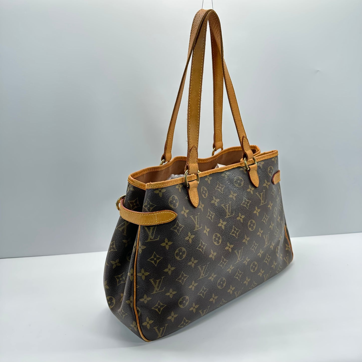 Authentic 2005 Louis Vuitton Monogram Batignolles Horizontal Tote