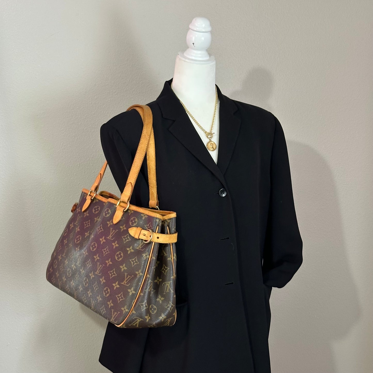 Authentic 2005 Louis Vuitton Monogram Batignolles Horizontal Tote