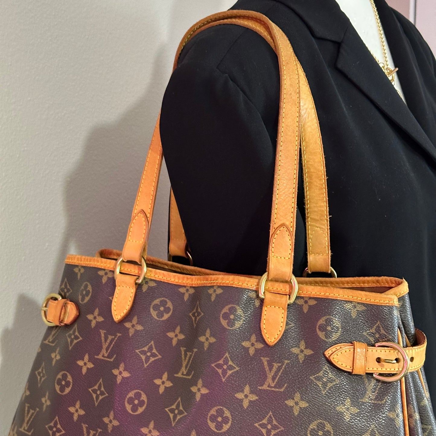 Authentic 2005 Louis Vuitton Monogram Batignolles Horizontal Tote