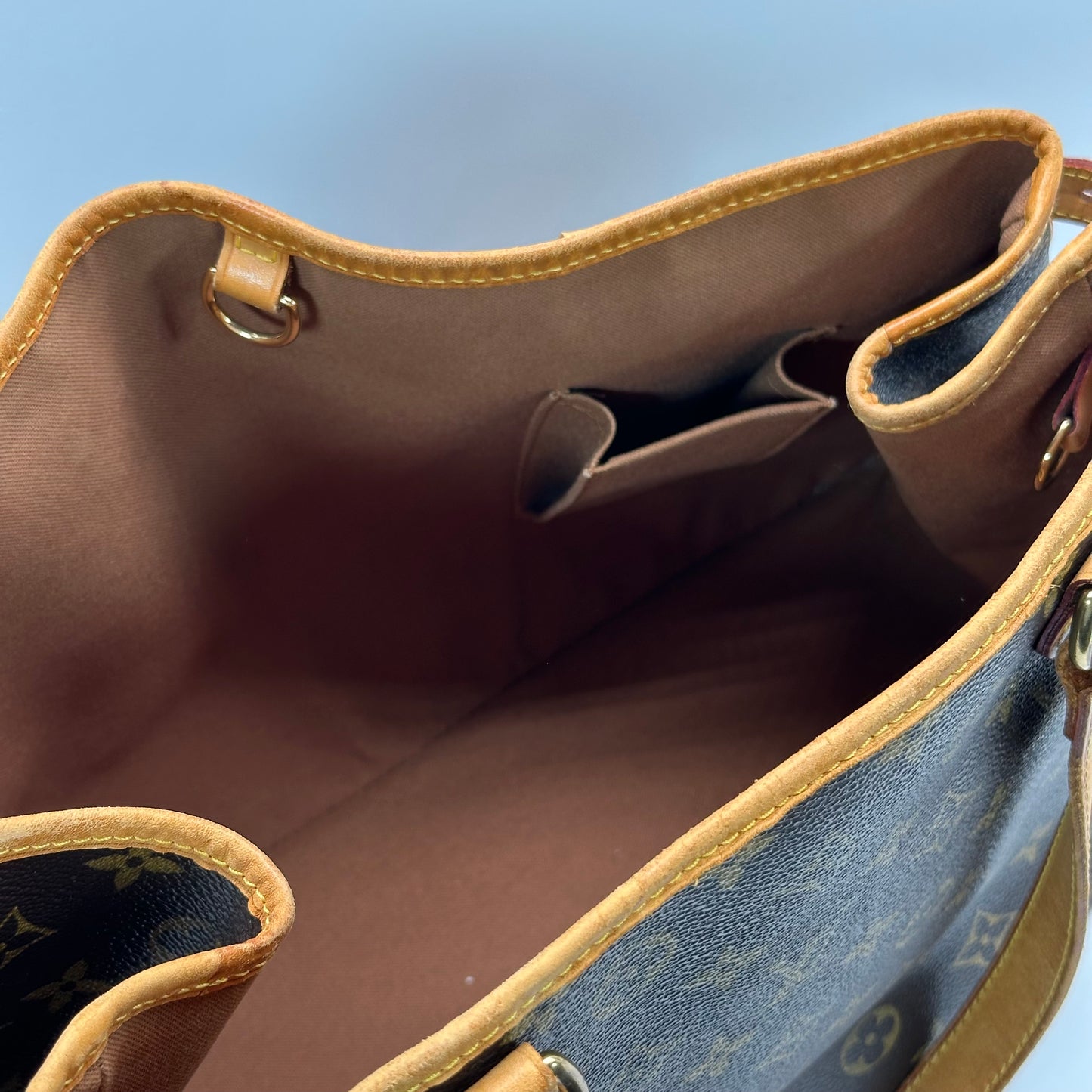 Authentic 2005 Louis Vuitton Monogram Batignolles Horizontal Tote