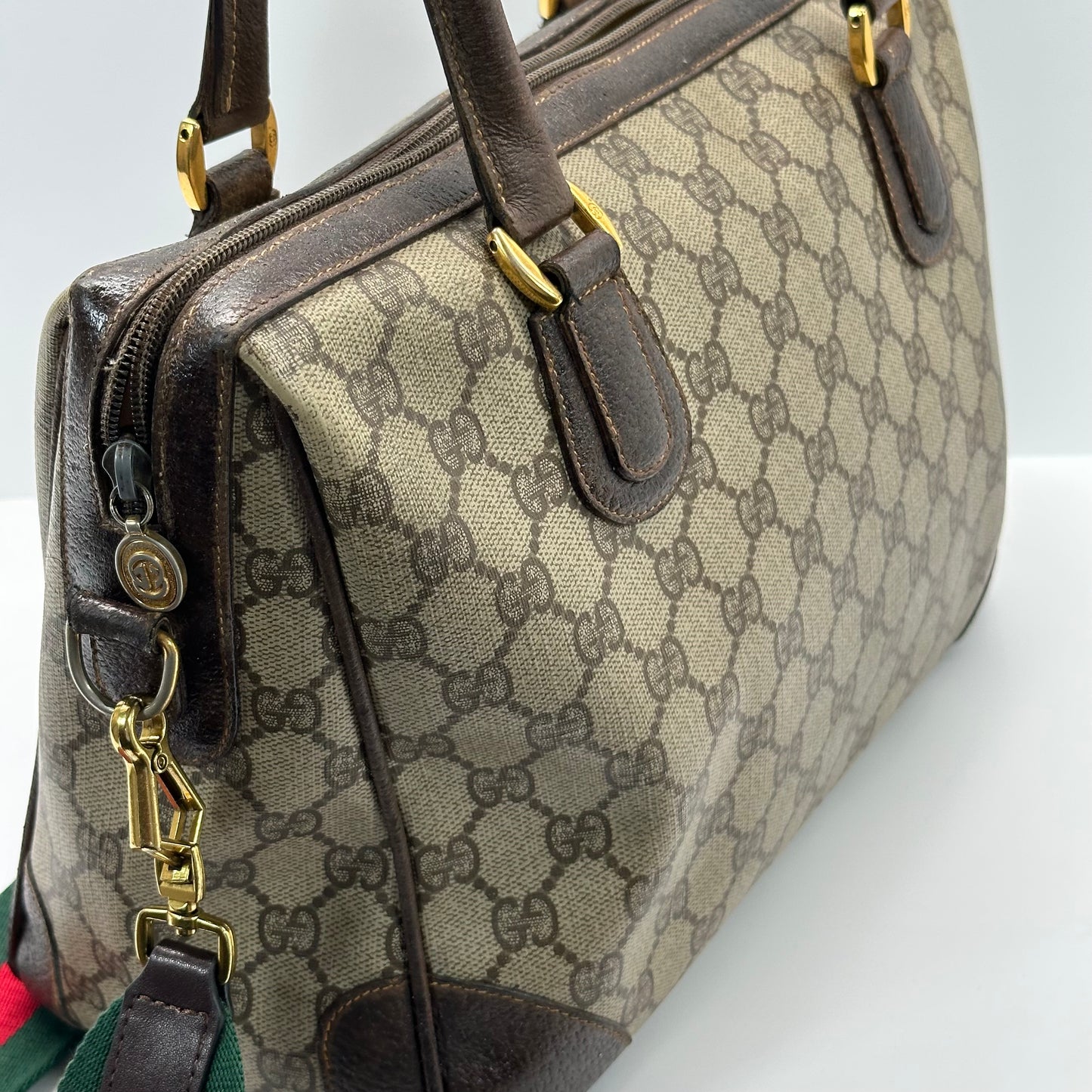 Authentic GUCCI Soho 2-Way Boston Handbag