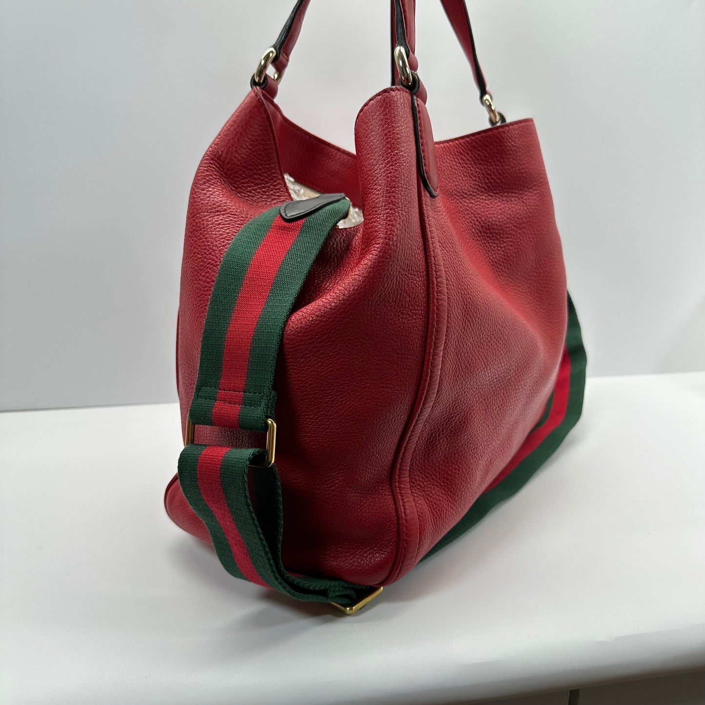 Authentic GUCCI Red Pebbled Leather Soho Top Handle Tote Bag