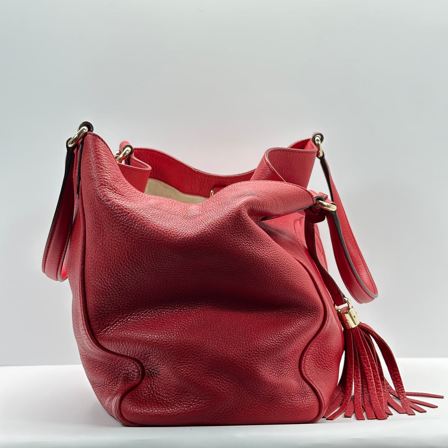 Authentic GUCCI Red Pebbled Leather Soho Top Handle Tote Bag