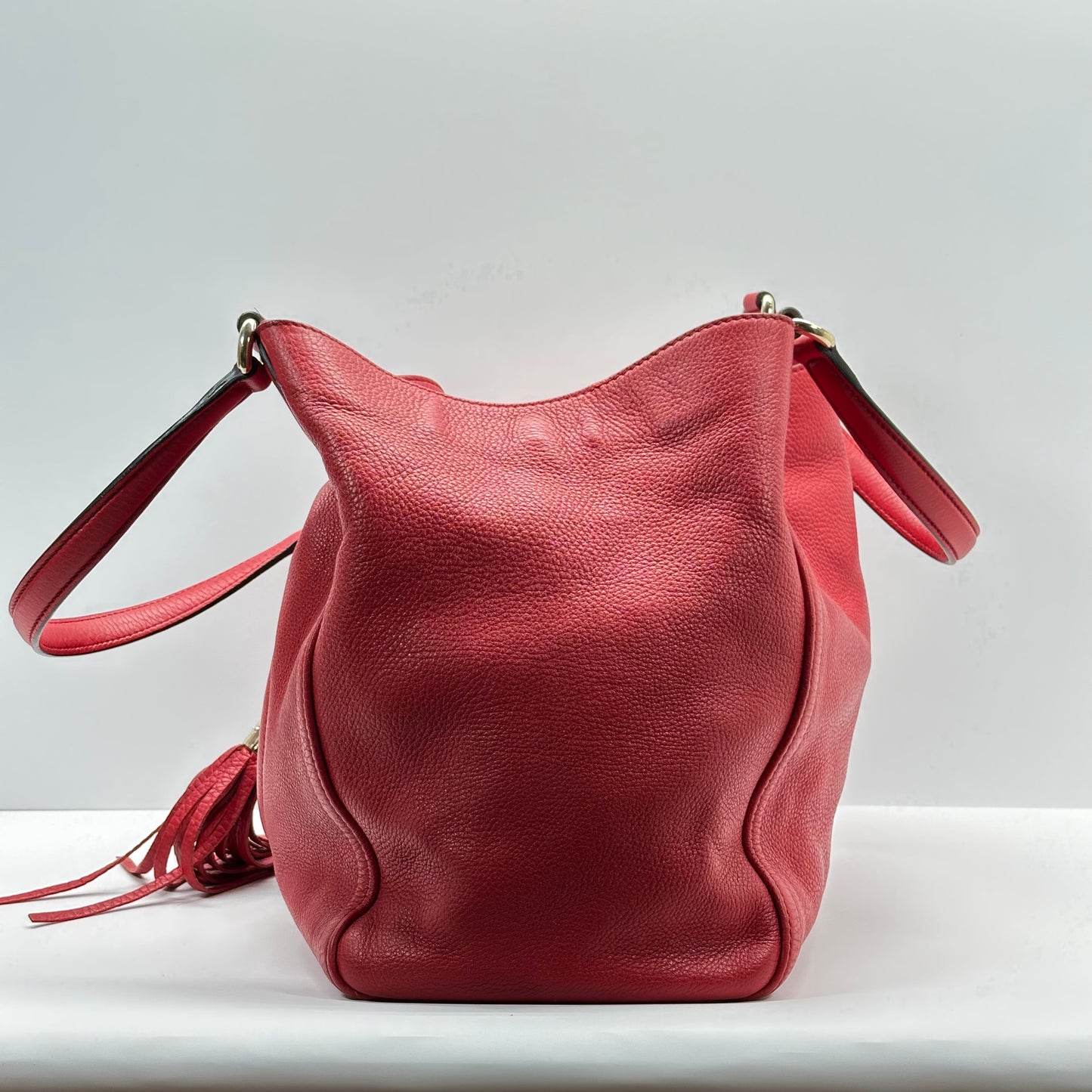 Authentic GUCCI Red Pebbled Leather Soho Top Handle Tote Bag