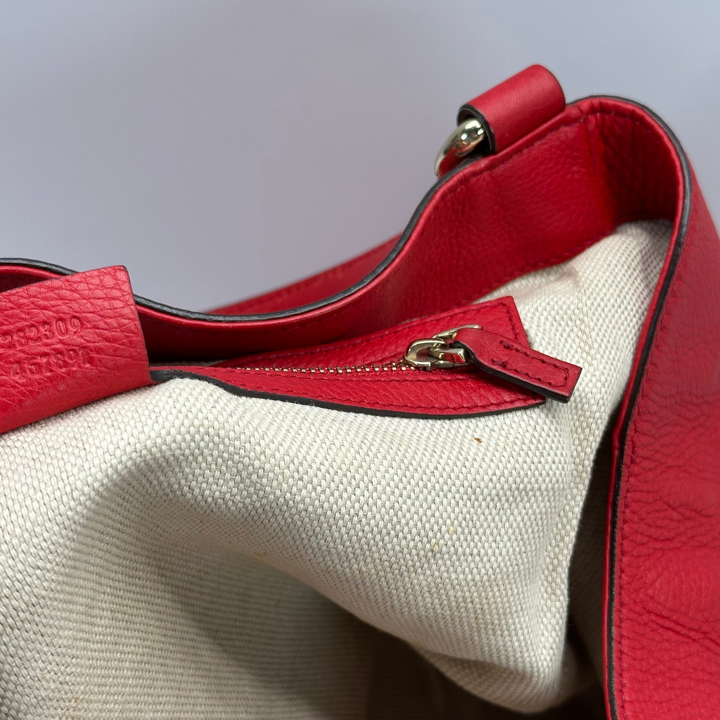 Authentic GUCCI Red Pebbled Leather Soho Top Handle Tote Bag