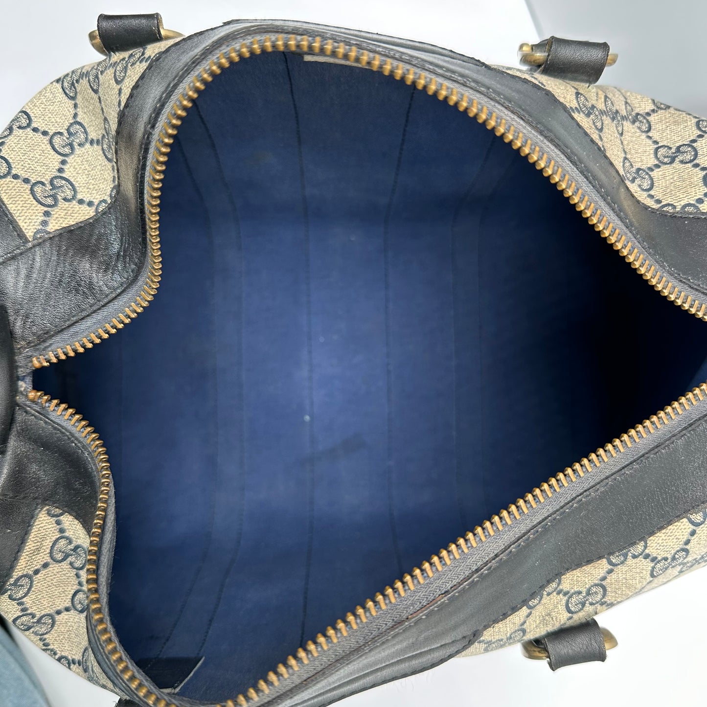 Authentic GUCCI GG Sherry Line Boston Handbag