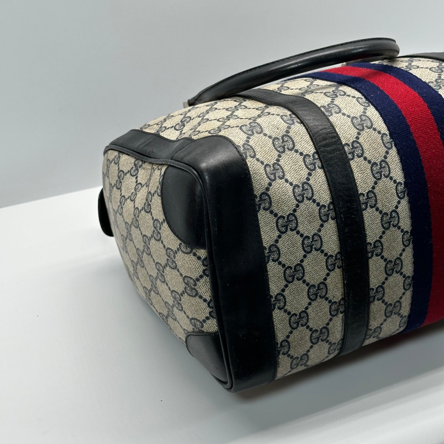 Authentic GUCCI GG Sherry Line Boston Handbag