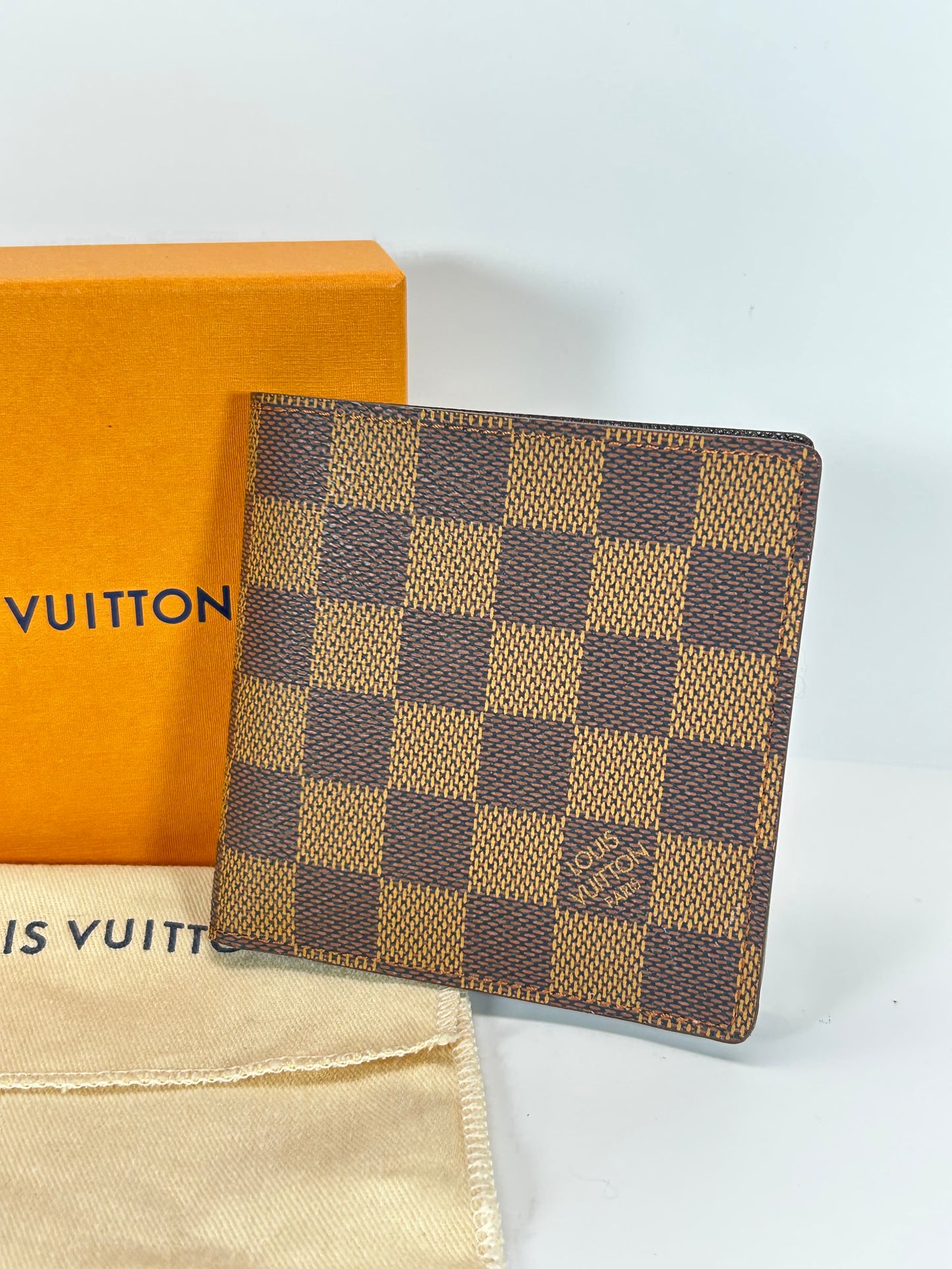 Authentic Louis Vuitton Damier Ebene Men's Bifold Wallet