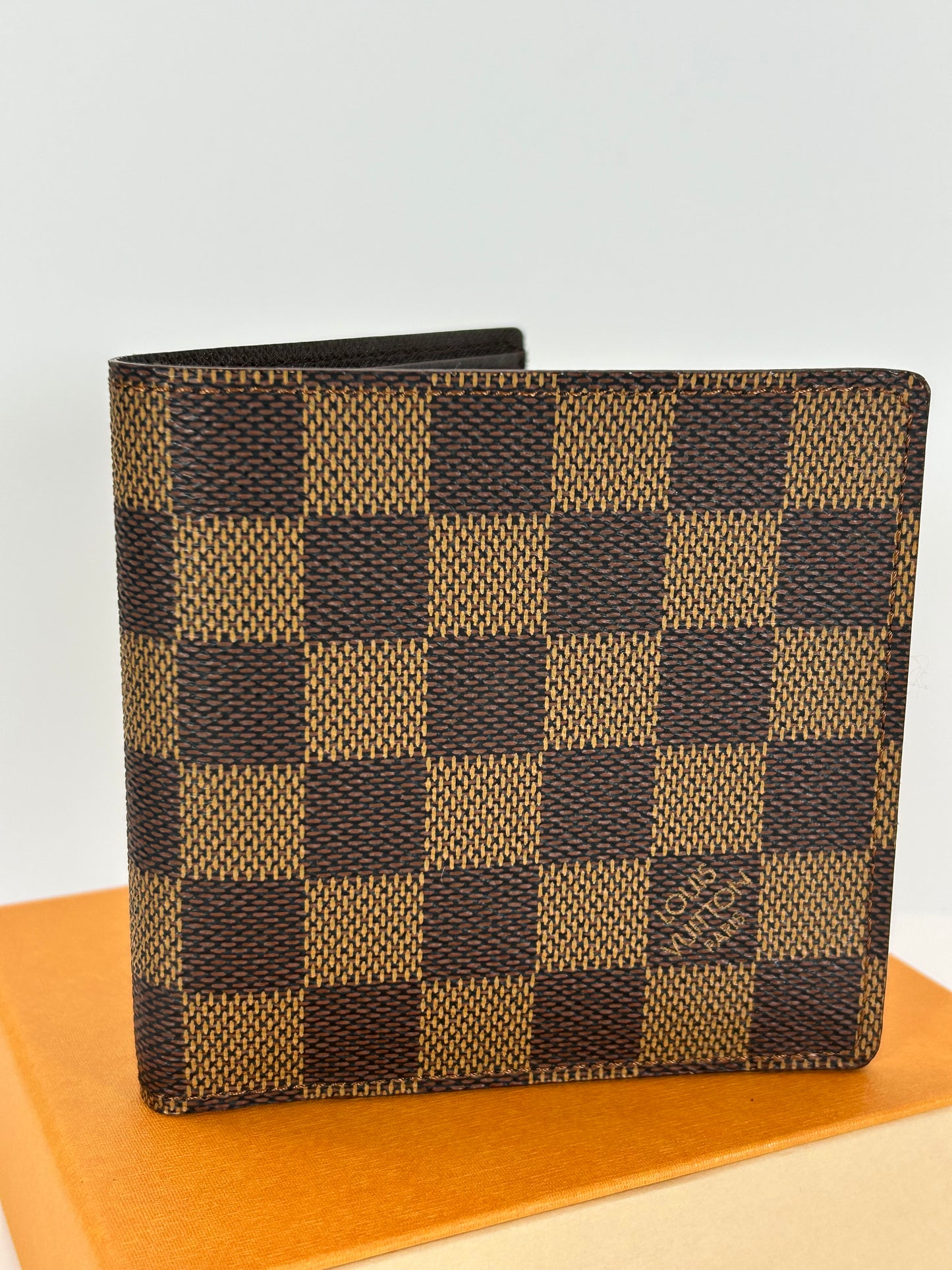 Authentic Louis Vuitton Damier Ebene Men's Bifold Wallet