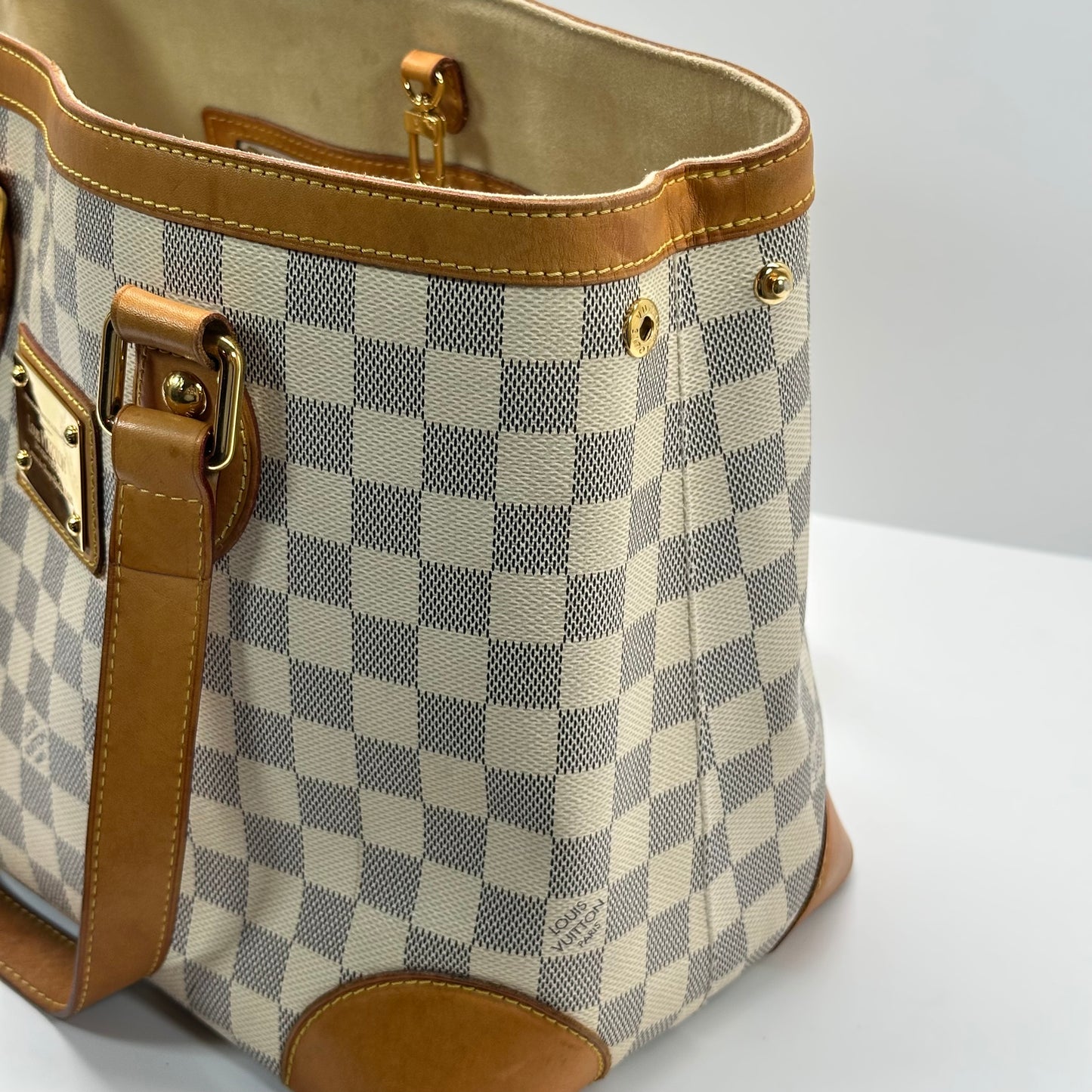 Authentic Louis Vuitton Damier Azur Hampstead PM Shoulder Bag