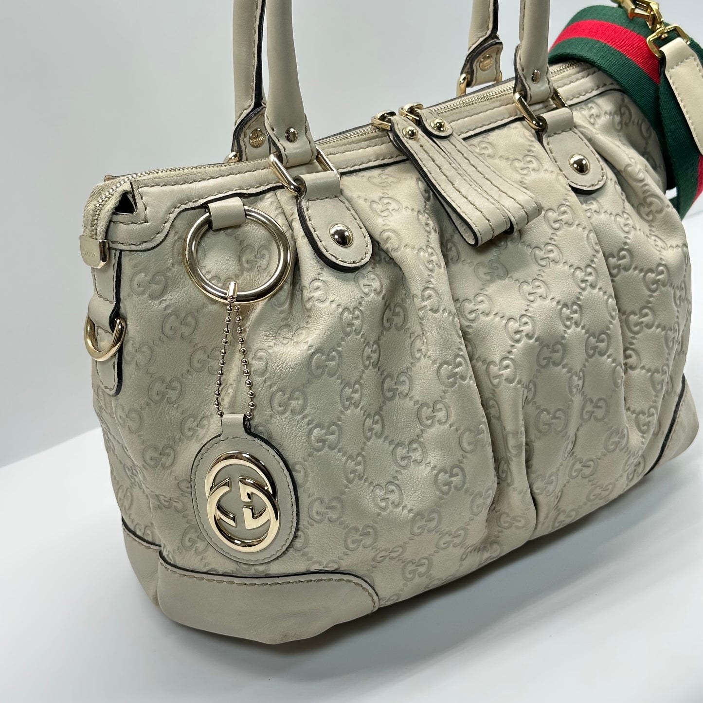 Authentic GUCCI Guccissima Medium Sukey Top Handle Bag