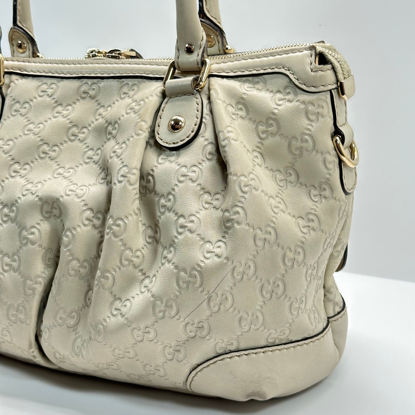 Authentic GUCCI Guccissima Medium Sukey Top Handle Bag