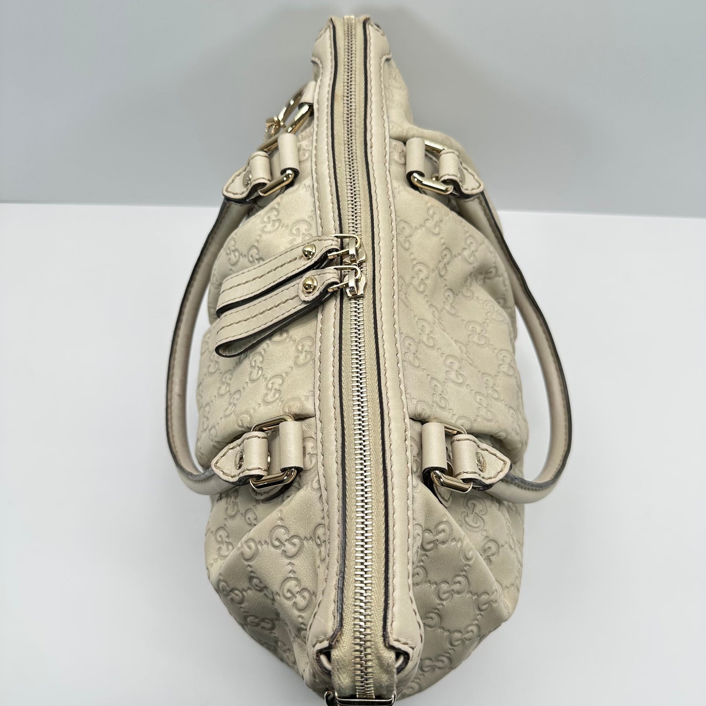 Authentic GUCCI Guccissima Medium Sukey Top Handle Bag