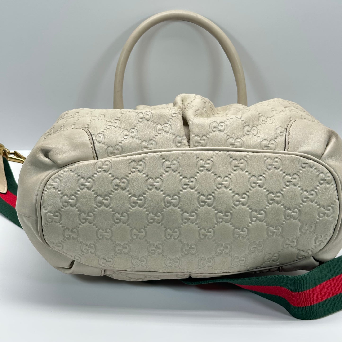 Authentic GUCCI Guccissima Medium Sukey Top Handle Bag