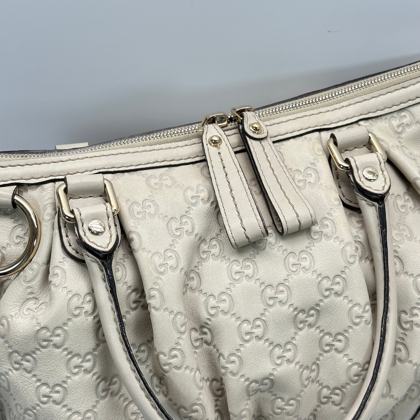 Authentic GUCCI Guccissima Medium Sukey Top Handle Bag