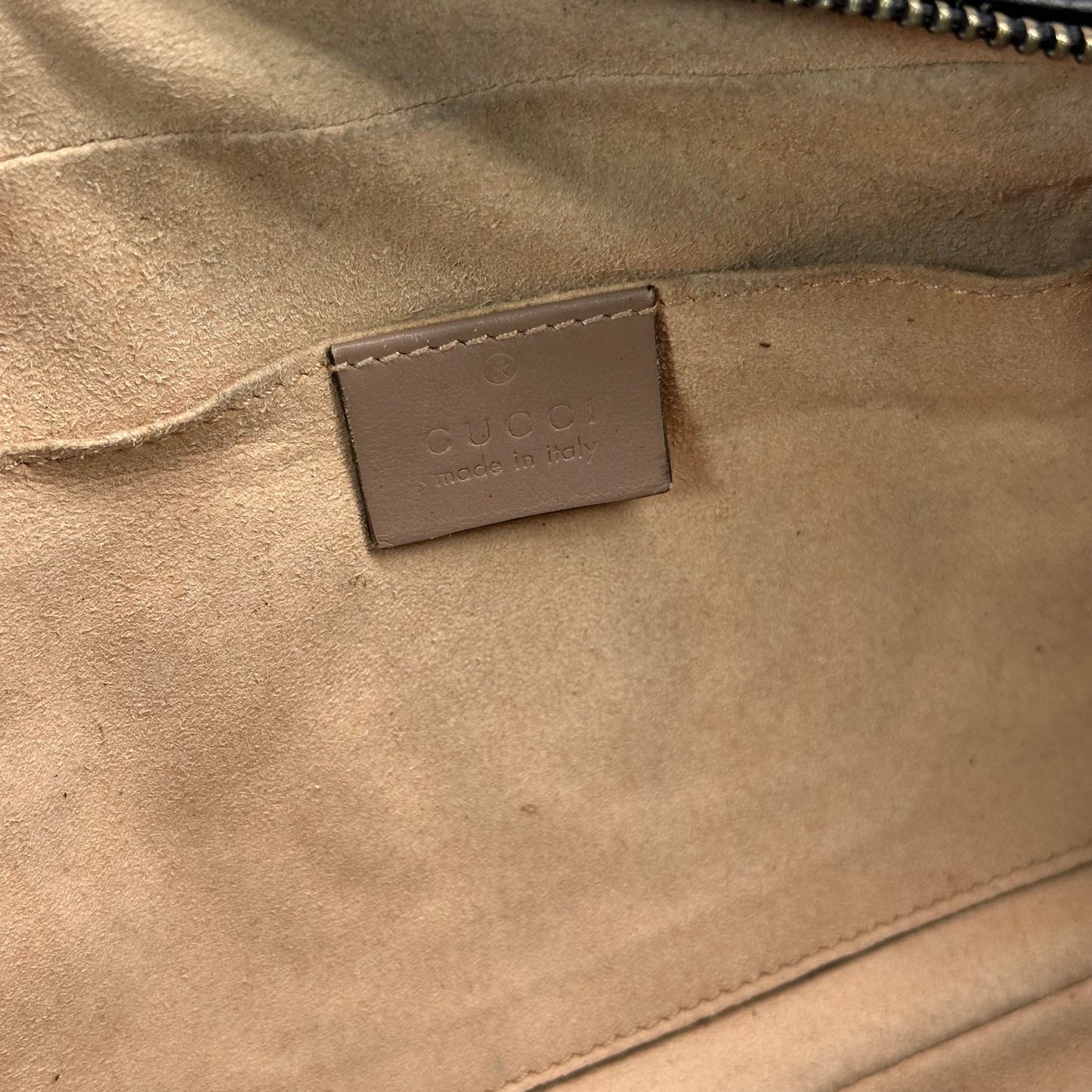 Authentic GUCCI Marmont Camera Crossbody