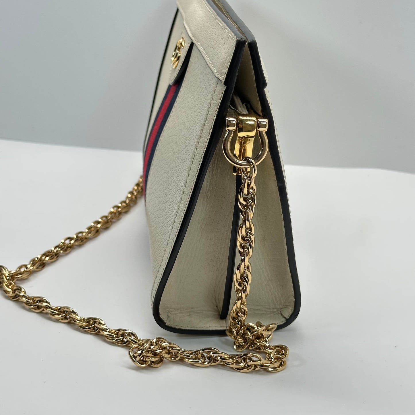 Authentic GUCCI White Ophidia Medium Chain Shoulder Bag