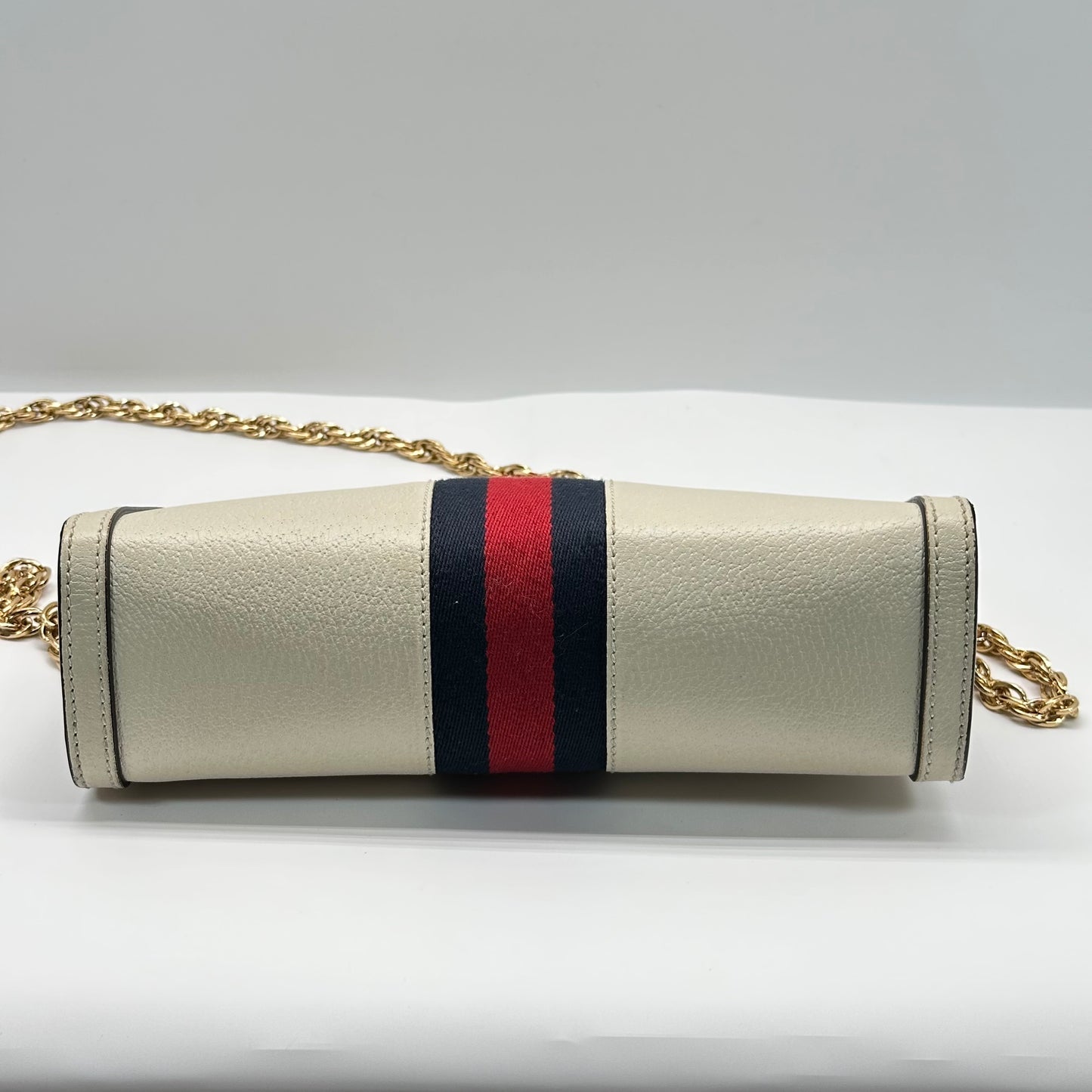 Authentic GUCCI White Ophidia Medium Chain Shoulder Bag