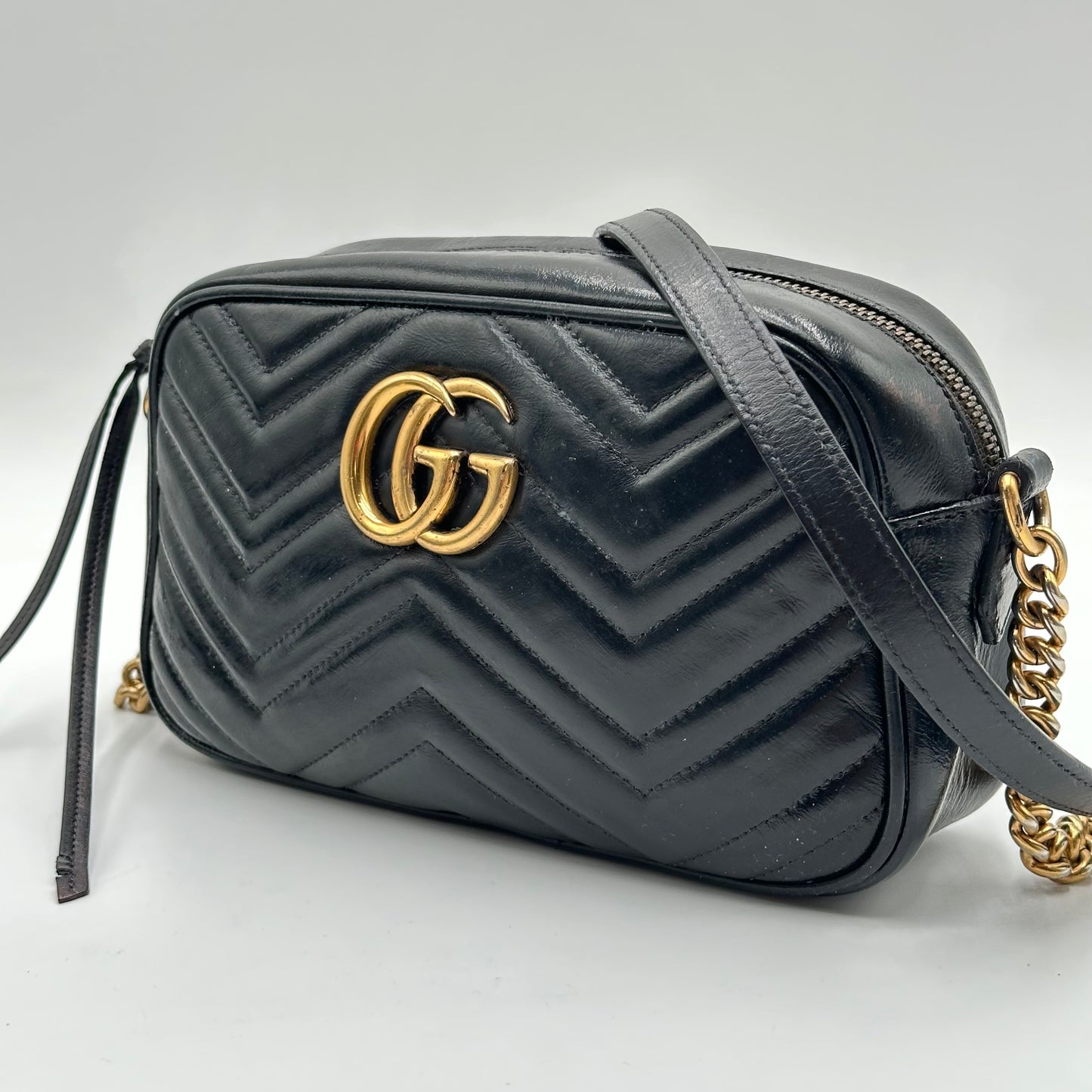 Authentic GUCCI Black Marmont V Stitch Crossbody