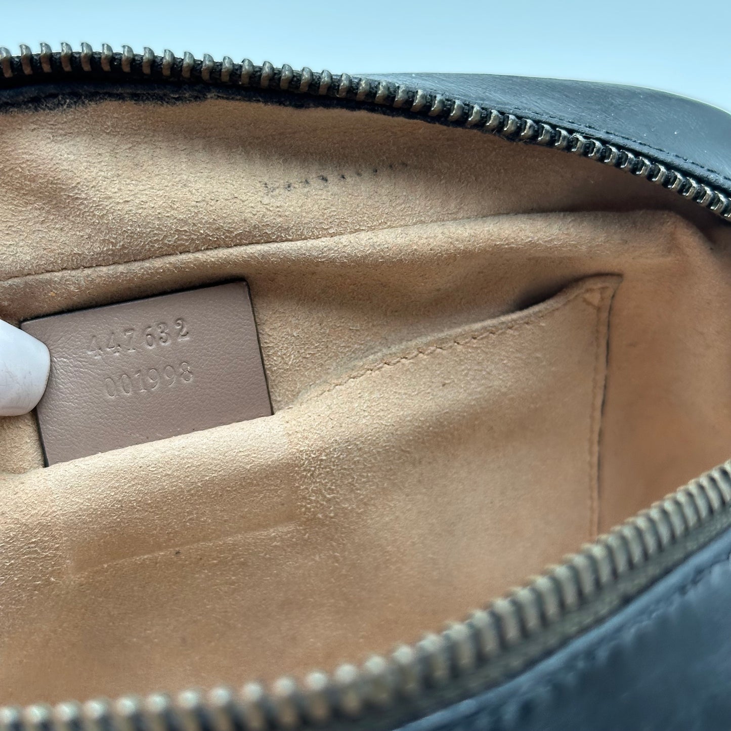 Authentic GUCCI Black Marmont V Stitch Crossbody