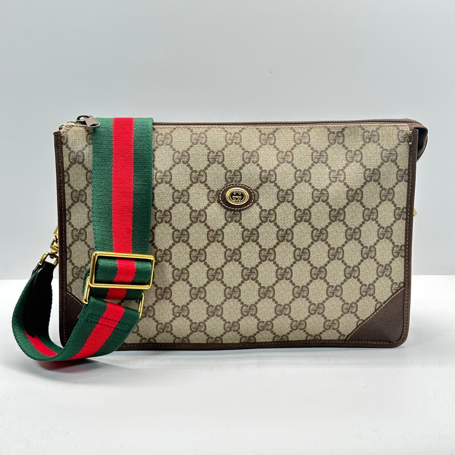 Authentic GUCCI Vintage GG Large Zipper Pouch Crossbody