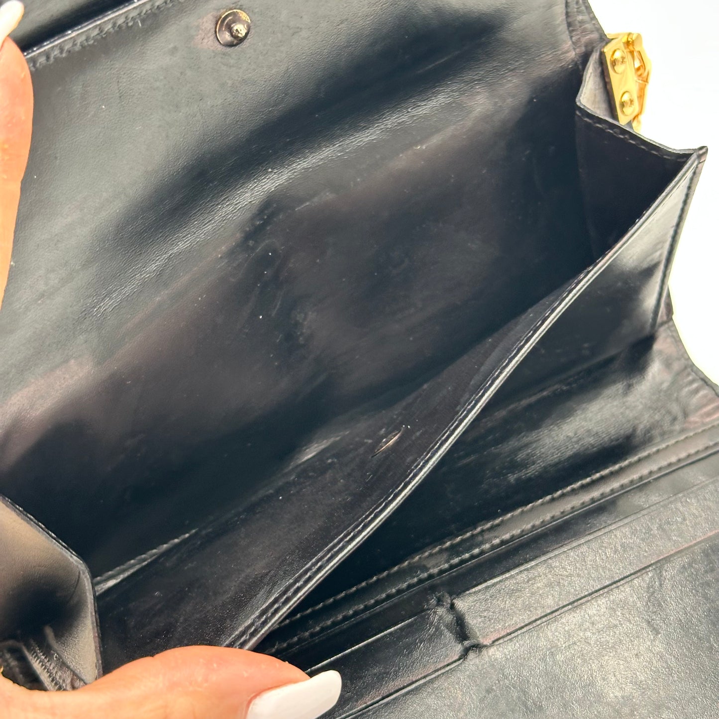 Authentic Louis Vuitton 2005 Suhali Black Trifold Wallet Crossbody