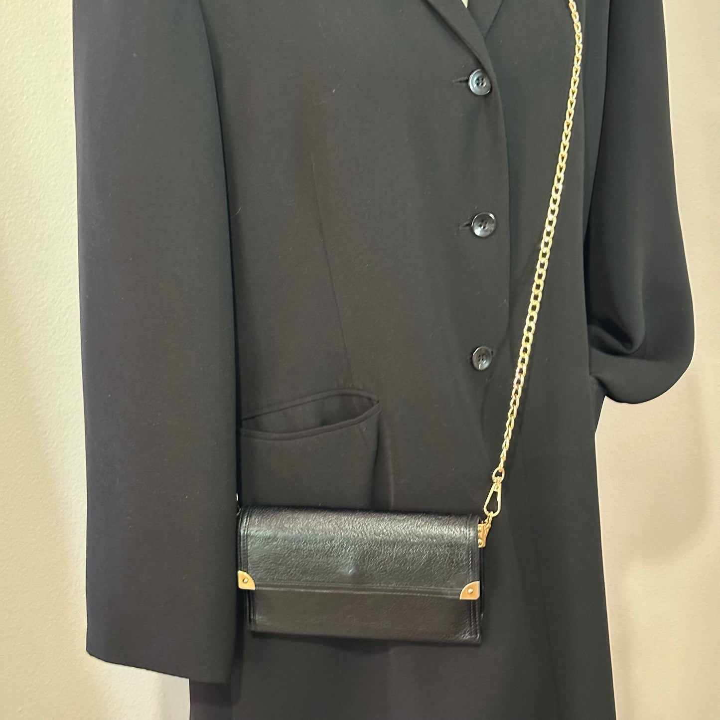 Authentic Louis Vuitton 2005 Suhali Black Trifold Wallet Crossbody